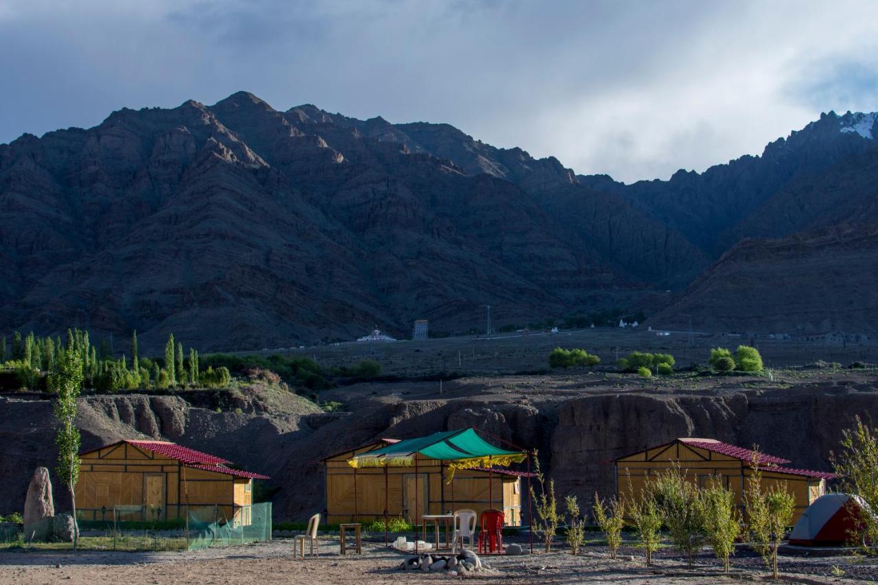 Neryok'S Indus View Otel Chimre Dış mekan fotoğraf